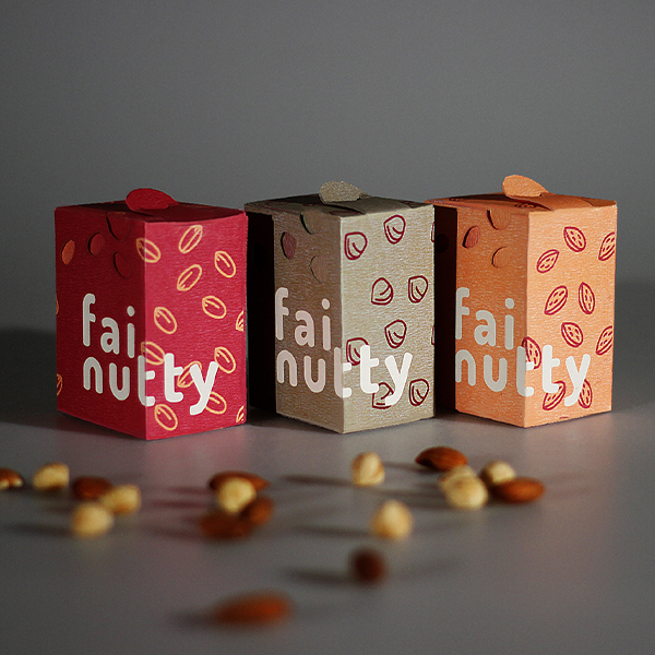 Discover the Benefits of Custom Cardboard Boxes: Expert Insights
